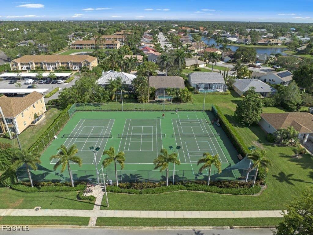 1909 W Crown Pointe Boulevard Naples FL 34112 2025015030 image22