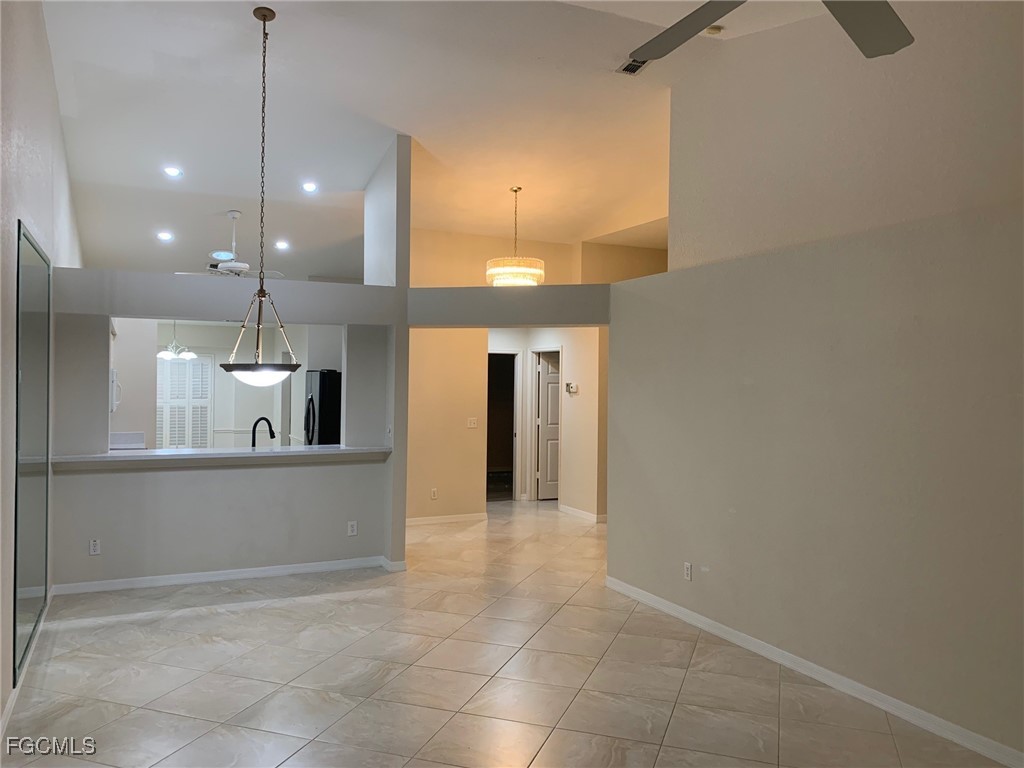 1909 W Crown Pointe Boulevard Naples FL 34112 2025015030 image3