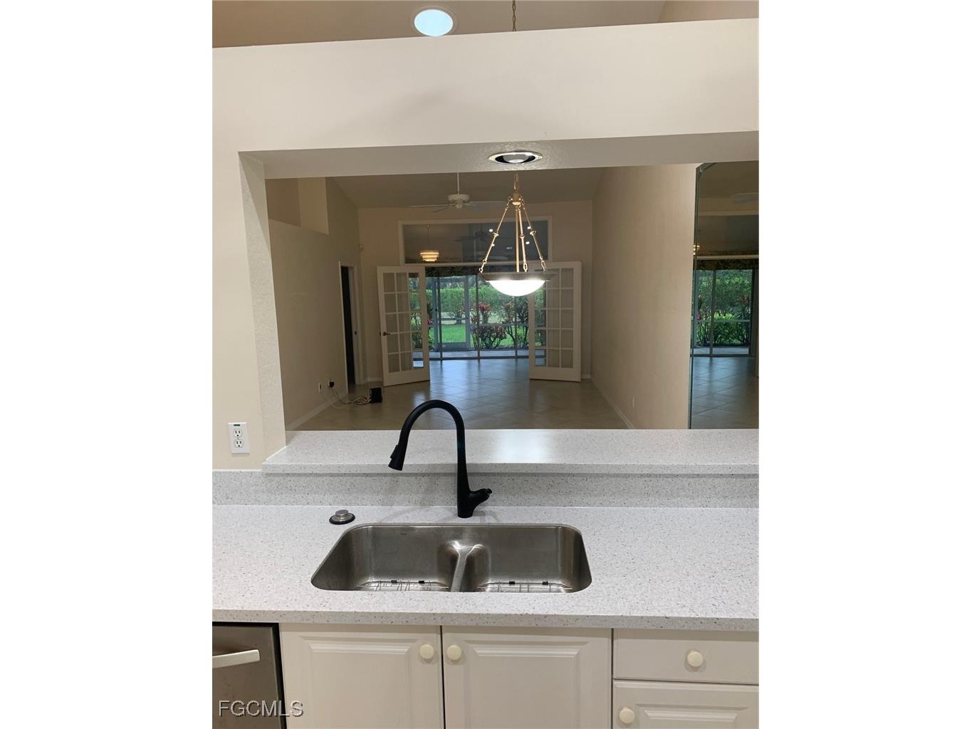 1909 W Crown Pointe Boulevard Naples FL 34112 2025015030 image7
