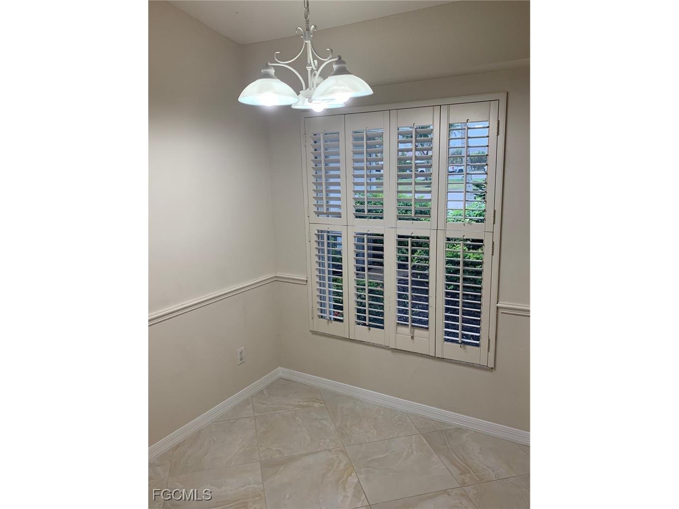1909 W Crown Pointe Boulevard Naples FL 34112 2025015030 image8