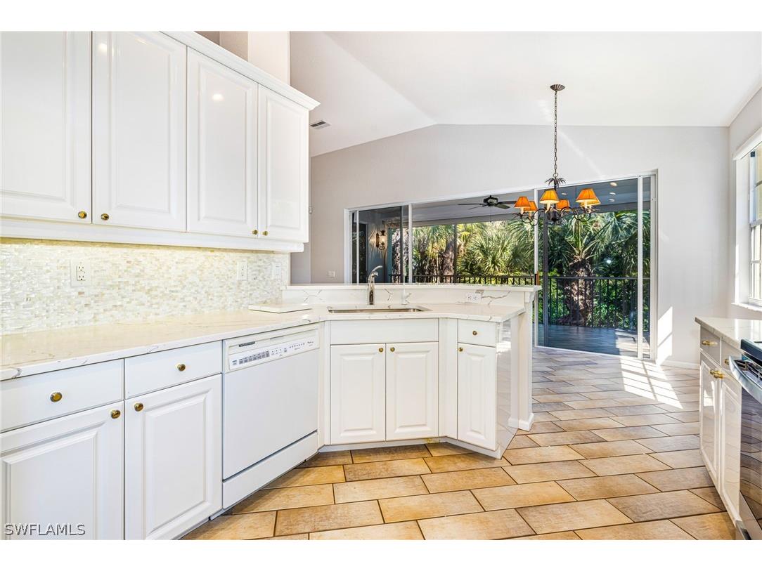 19091 Ridgepoint Drive #202 Estero FL 33928 226005960 image4