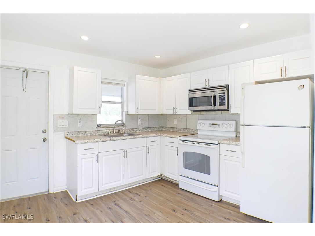 19091 Holly Road Fort Myers FL 33967 225024280 image2