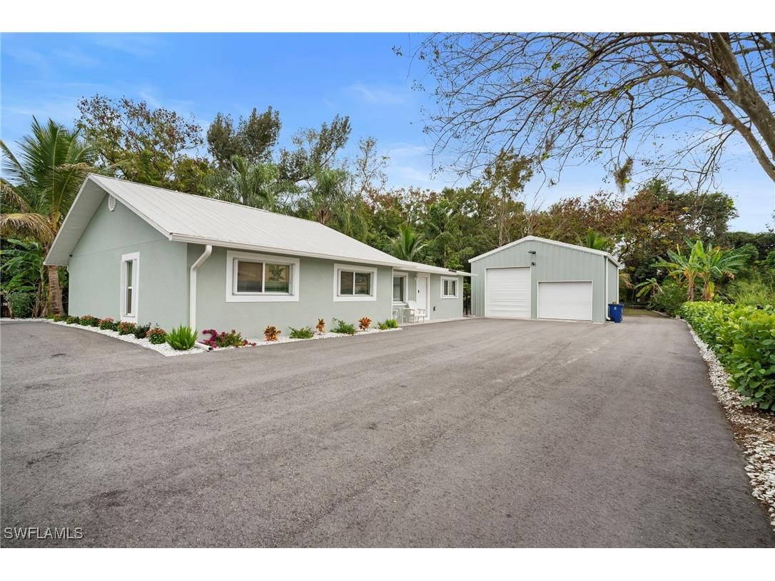 191 Abbey Lane North Fort Myers FL 33917 225083011 image1