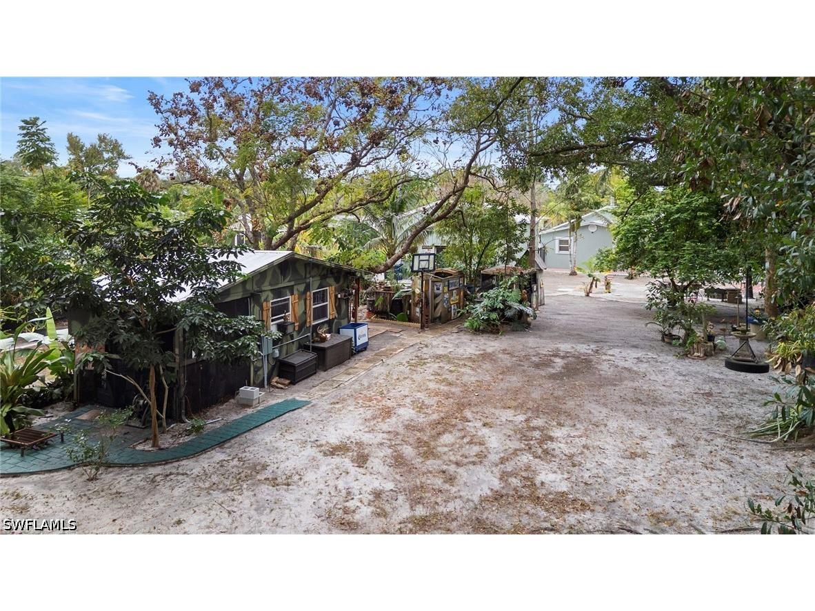 191 Abbey Lane North Fort Myers FL 33917 226022862 image46
