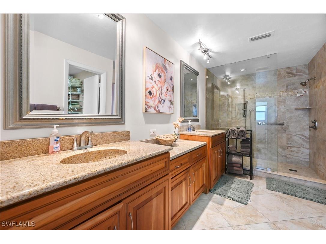 191 Beachcomber Street Marco Island FL 34145 225078408 image24