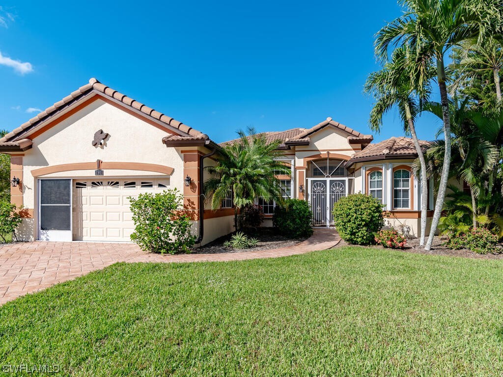 191 Cays Drive Naples FL 34114 223060787 image1