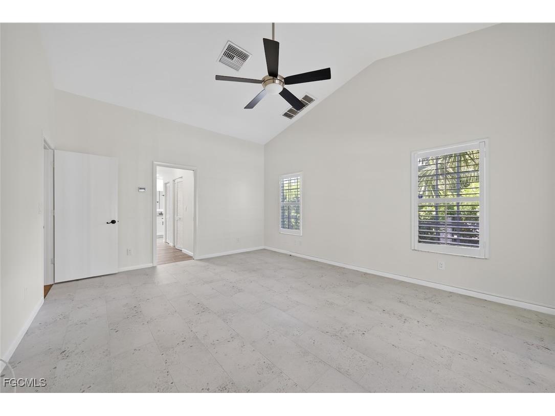 191 Old Tamiami Trail Naples FL 34110 2025003664 image12