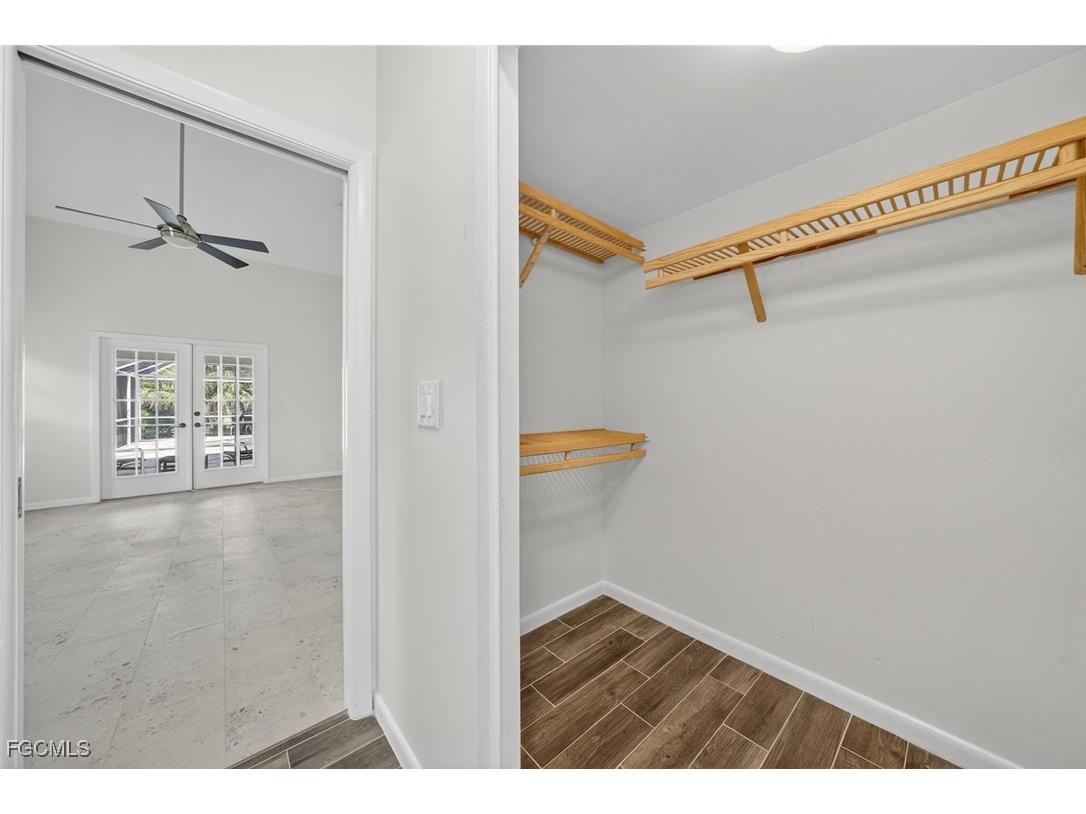 191 Old Tamiami Trail Naples FL 34110 2025003664 image14