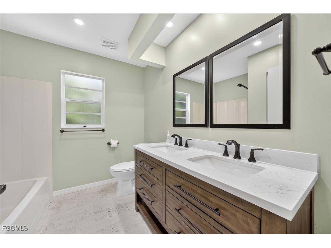 191 Old Tamiami Trail Naples FL 34110 2025003664 image30