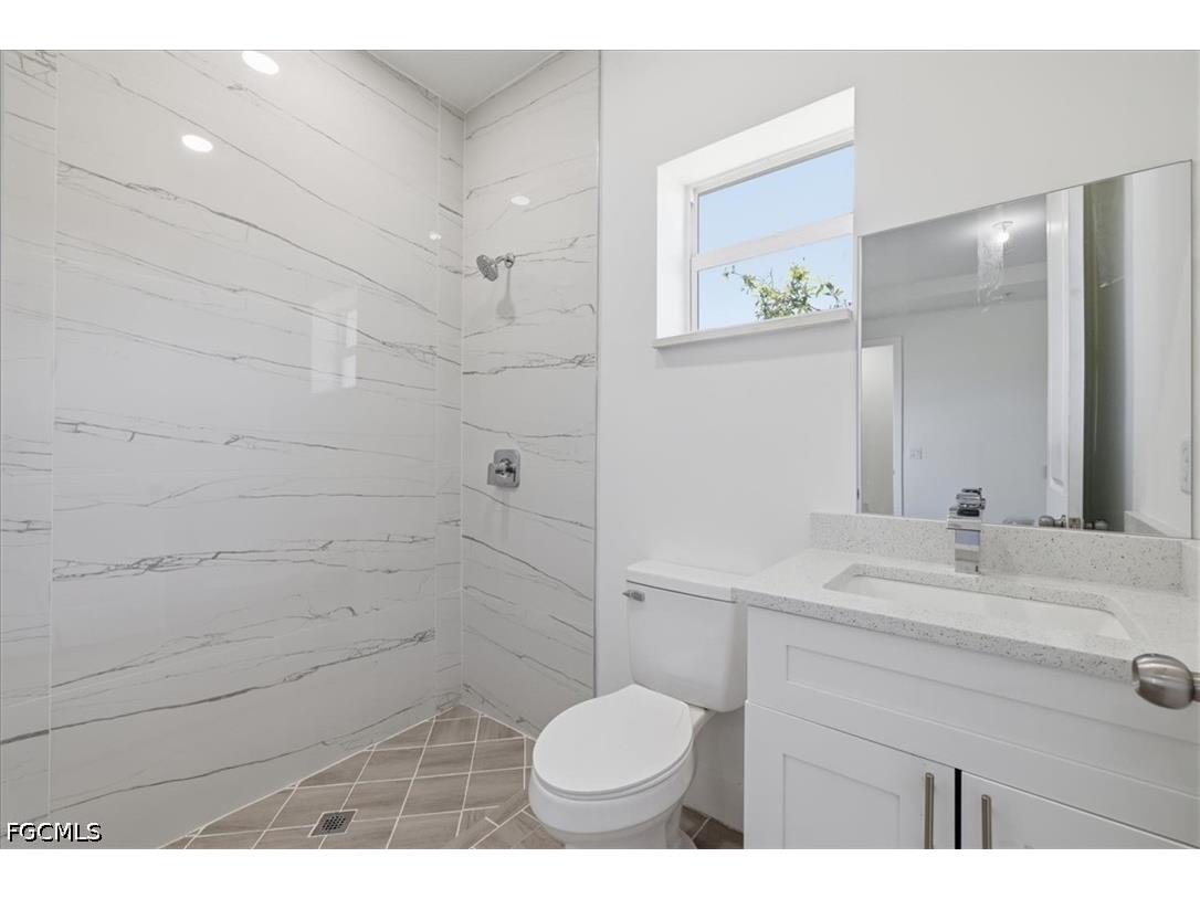 191 Rotonda Boulevard W #3 Rotonda West FL 33131 2026021773 image25