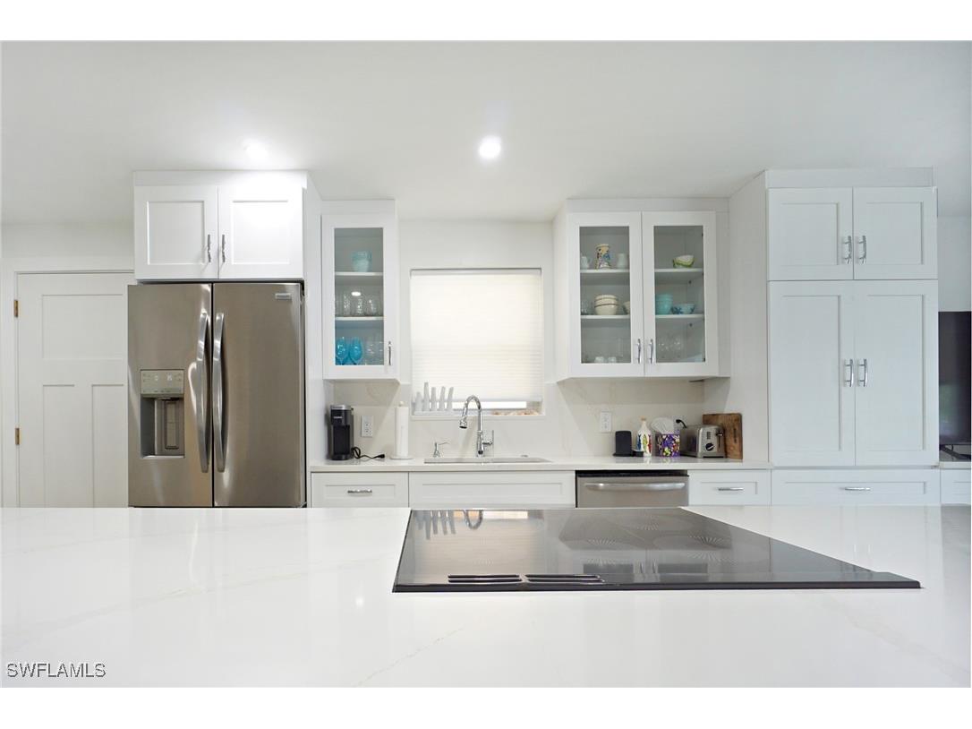 1910 Gulf Shore Boulevard N #102 Naples FL 34102 225064654 image8