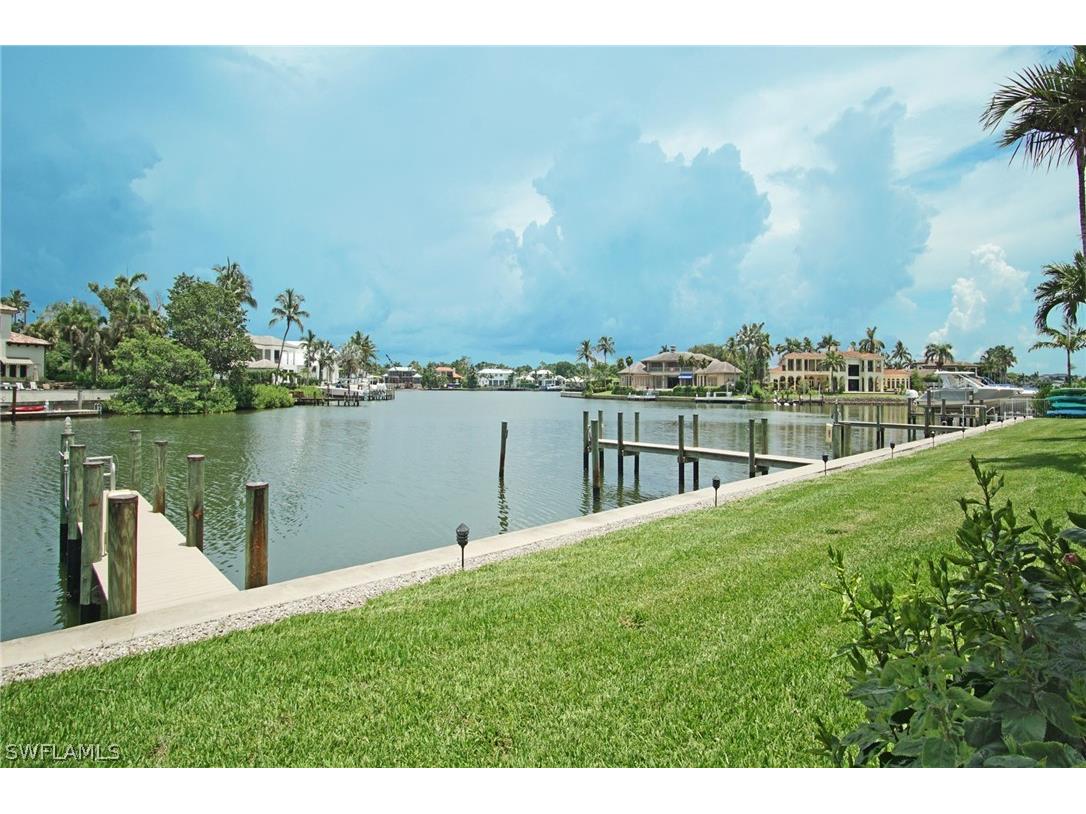 1910 Gulf Shore Boulevard N #102 Naples FL 34102 226011552 image16