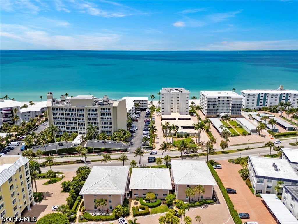 1910 Gulf Shore Boulevard N #104 Naples FL 34102 226016901 image1