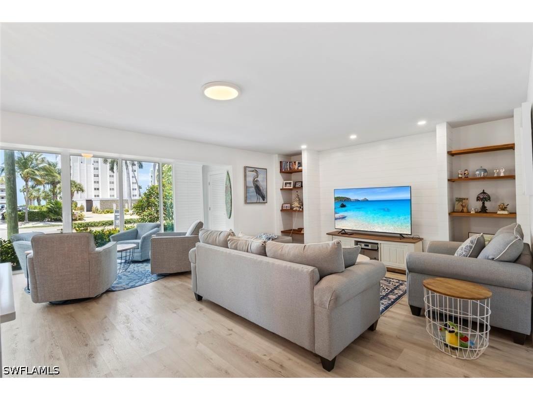 1910 Gulf Shore Boulevard N #104 Naples FL 34102 226016901 image10