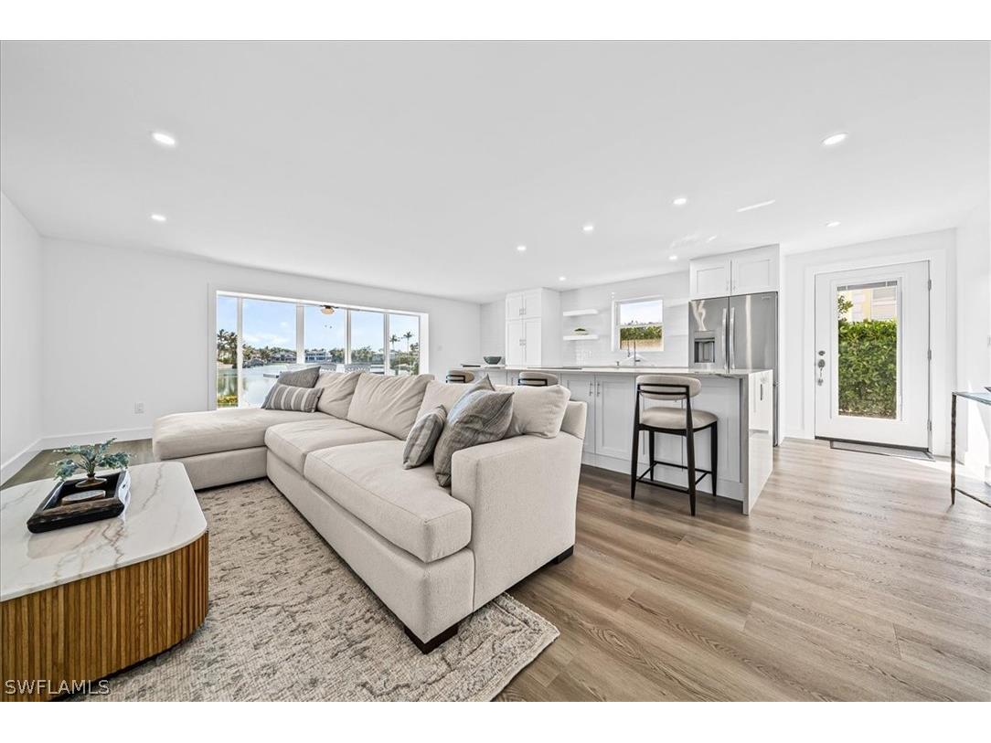 1910 Gulf Shore Boulevard N #107 Naples FL 34102 226006199 image14