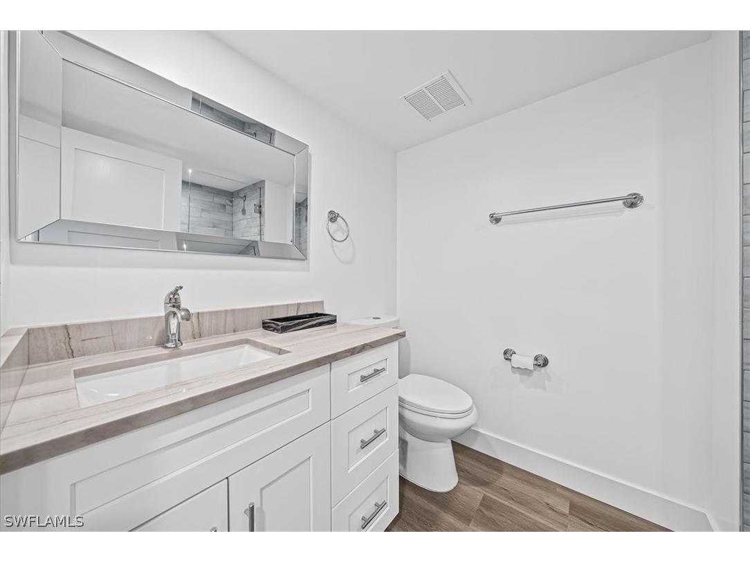 1910 Gulf Shore Boulevard N #107 Naples FL 34102 226006199 image19