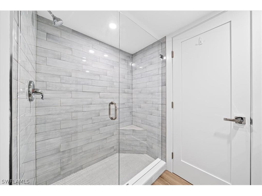 1910 Gulf Shore Boulevard N #107 Naples FL 34102 226006199 image20