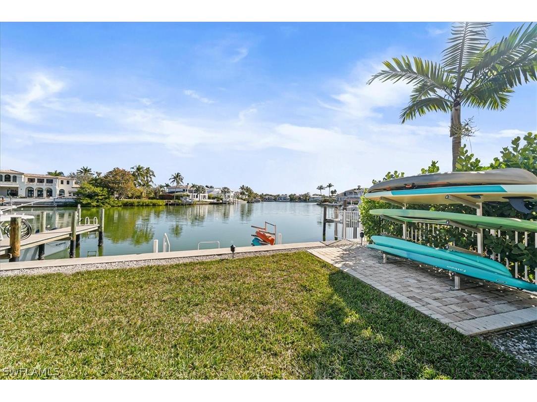 1910 Gulf Shore Boulevard N #107 Naples FL 34102 226006199 image28