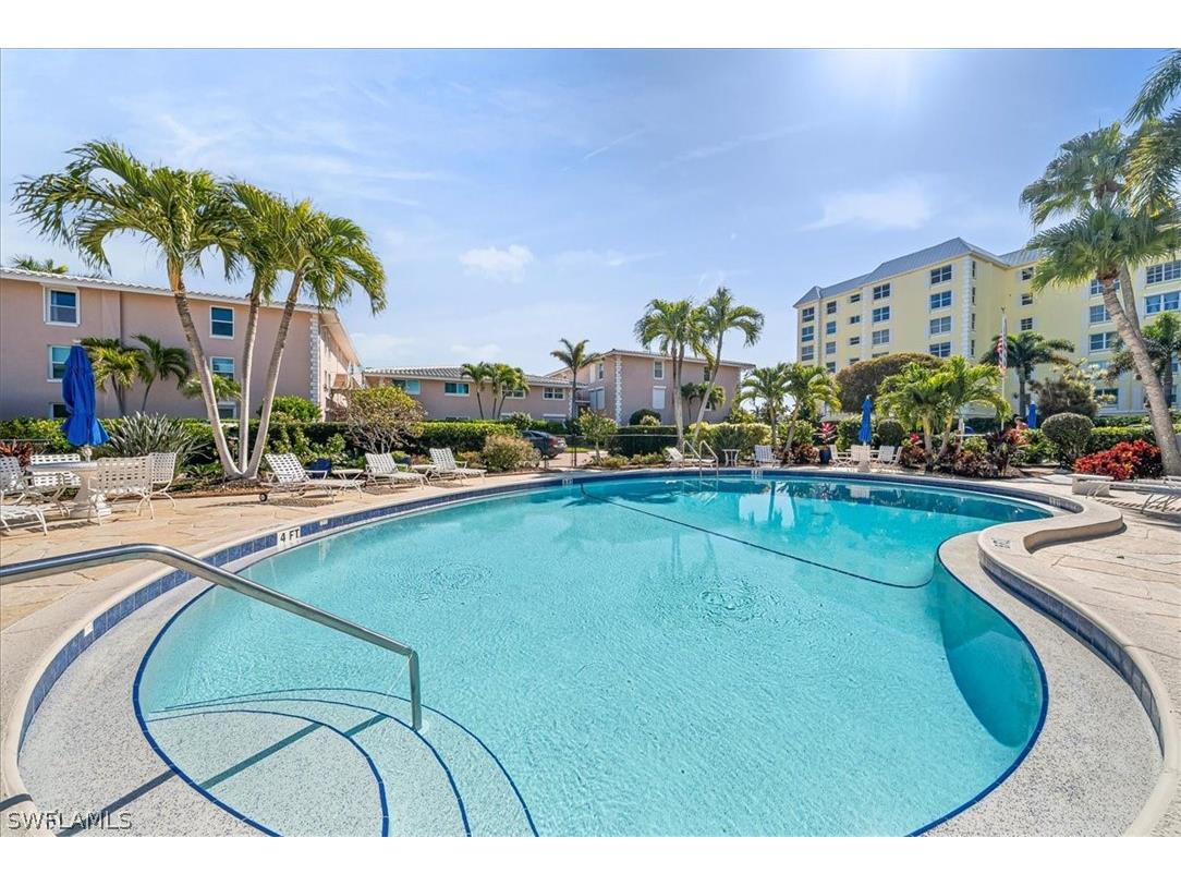 1910 Gulf Shore Boulevard N #107 Naples FL 34102 226006199 image42