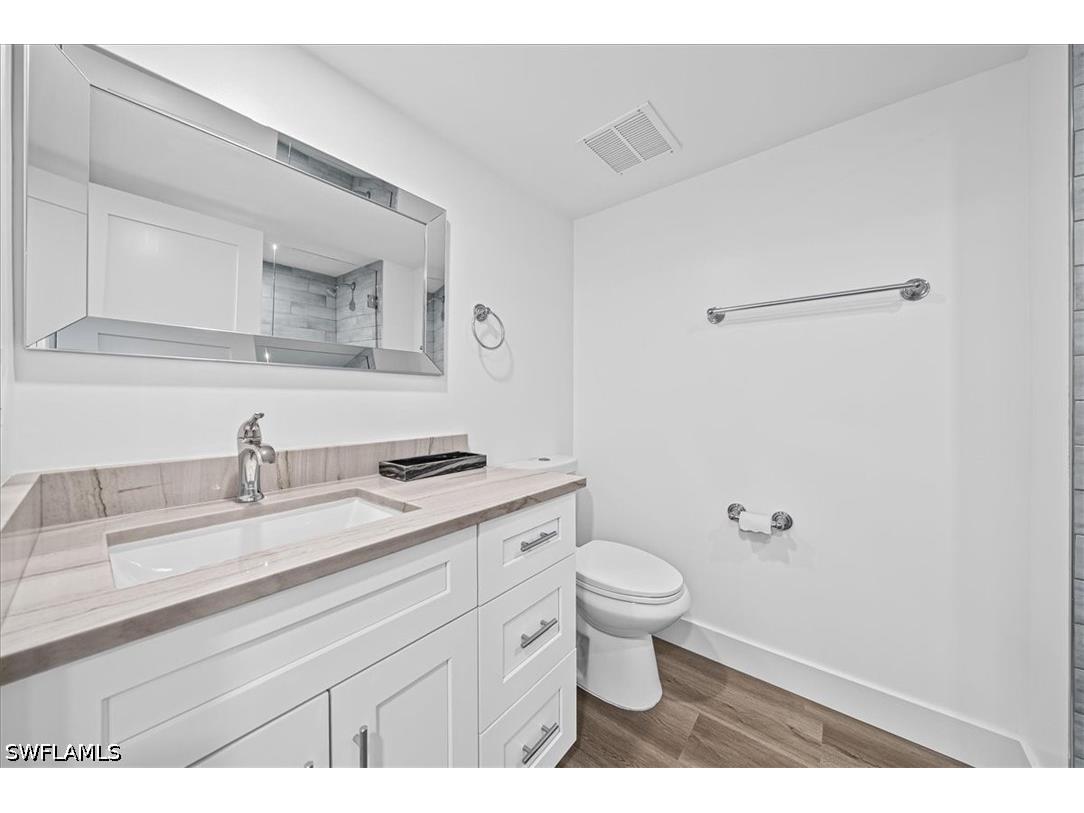 1910 Gulf Shore Boulevard N #107 Naples FL 34102 226017087 image16