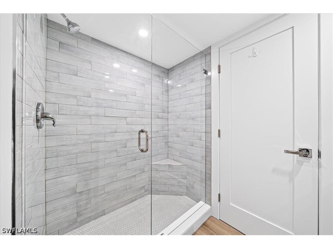 1910 Gulf Shore Boulevard N #107 Naples FL 34102 226017087 image17