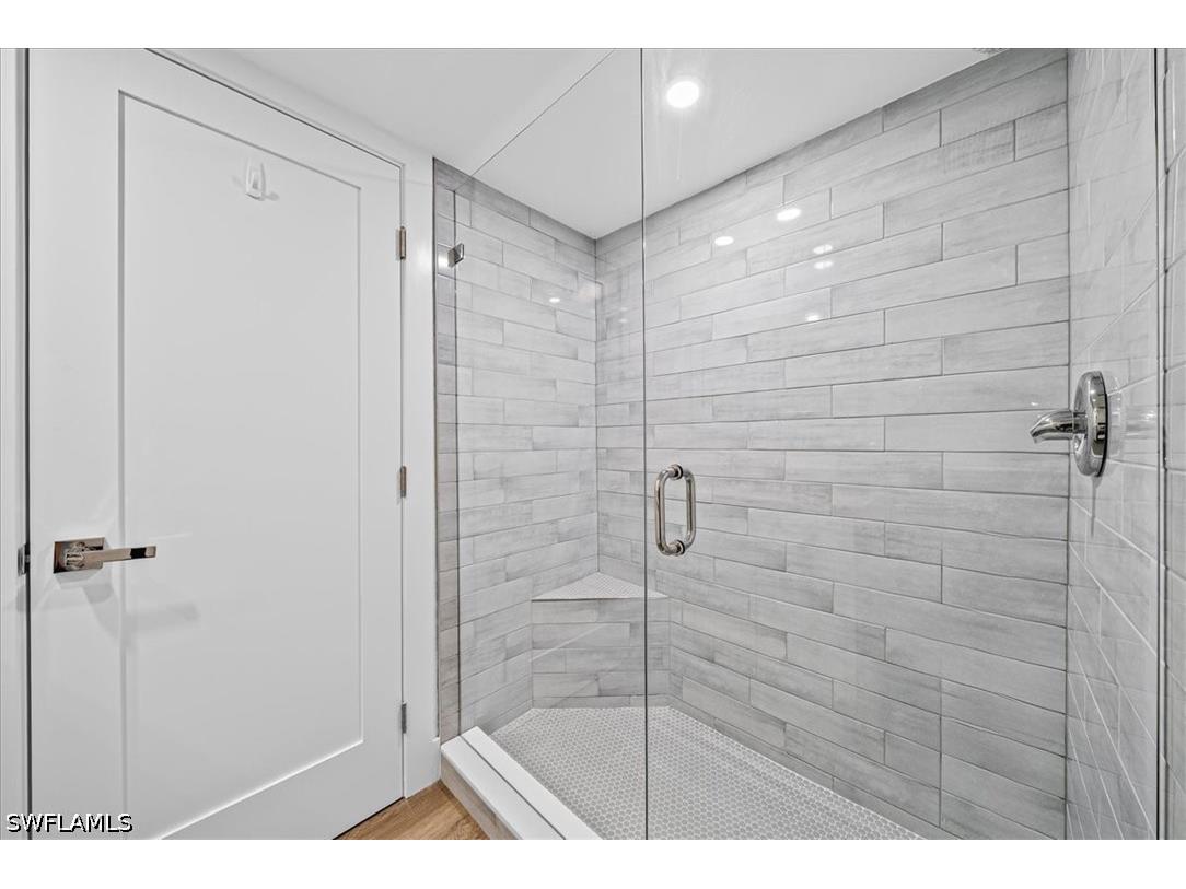 1910 Gulf Shore Boulevard N #107 Naples FL 34102 226017087 image21