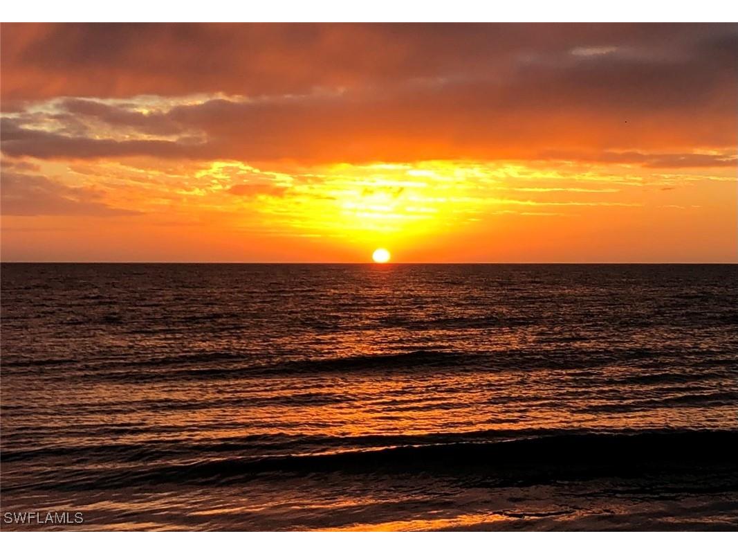 1910 Gulf Shore Boulevard N #112 Naples FL 34102 225084242 image1