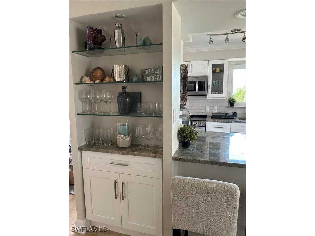 1910 Gulf Shore Boulevard N #112 Naples FL 34102 225084242 image14