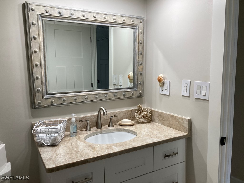 1910 Gulf Shore Boulevard N #112 Naples FL 34102 225084242 image25