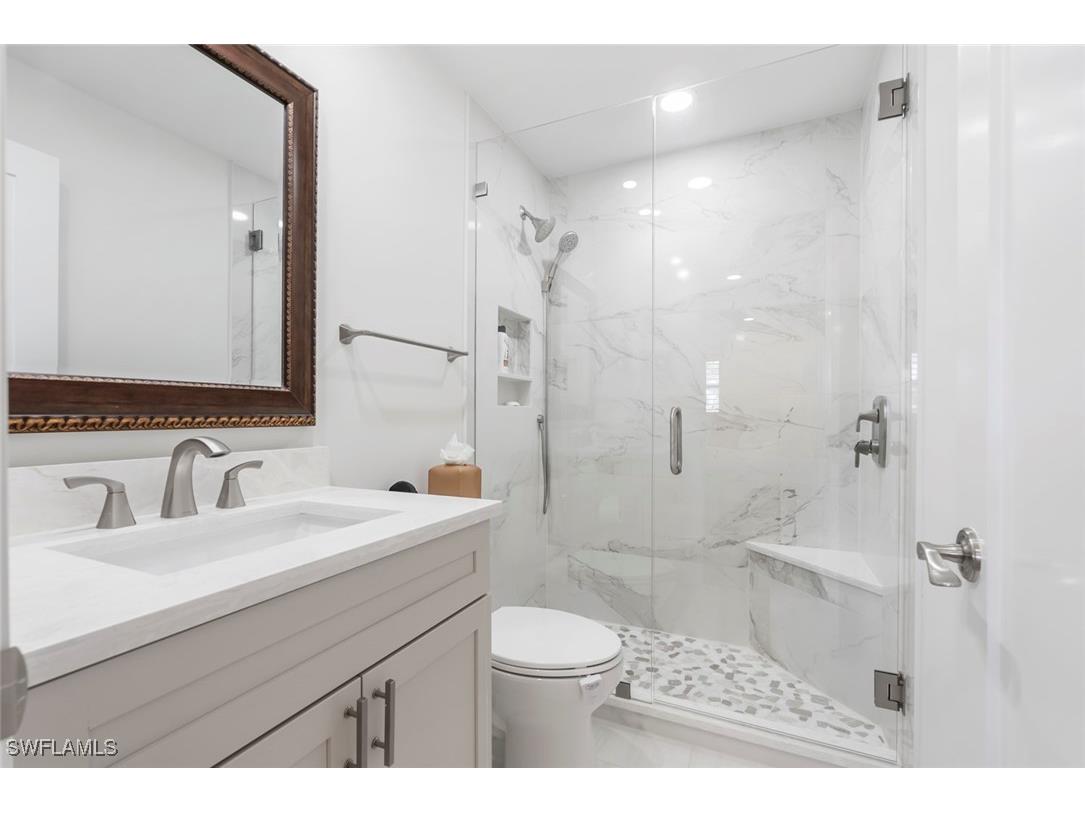 1910 Gulf Shore Boulevard N #204 Naples FL 34102 225049033 image23