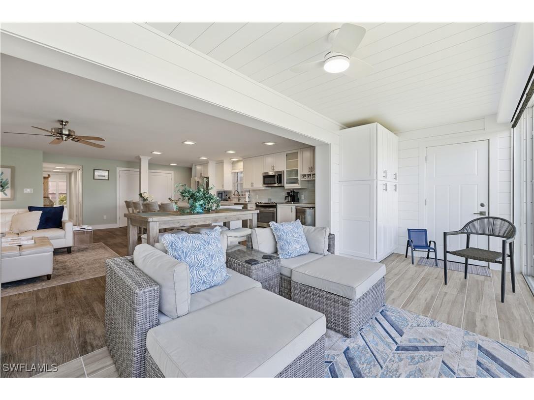 1910 Gulf Shore Boulevard N #208 Naples FL 34102 225080750 image11