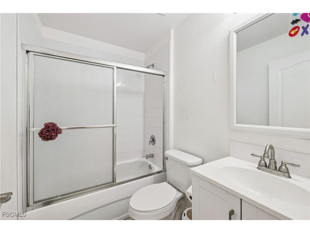 1910 Lorna Avenue Lehigh Acres FL 33972 2025021358 image15