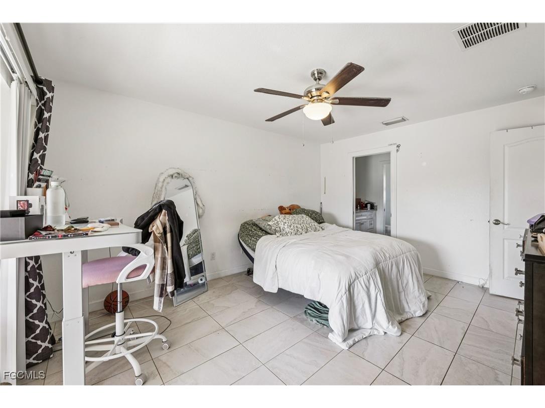 1910 Lorna Avenue Lehigh Acres FL 33972 2025021358 image20