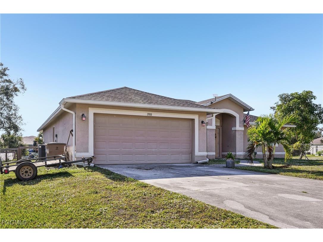 1910 Lorna Avenue Lehigh Acres FL 33972 2025021358 image3