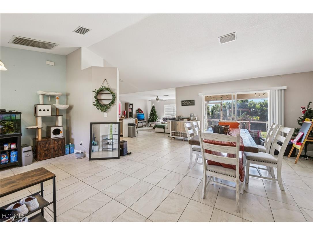 1910 Lorna Avenue Lehigh Acres FL 33972 2025021358 image6