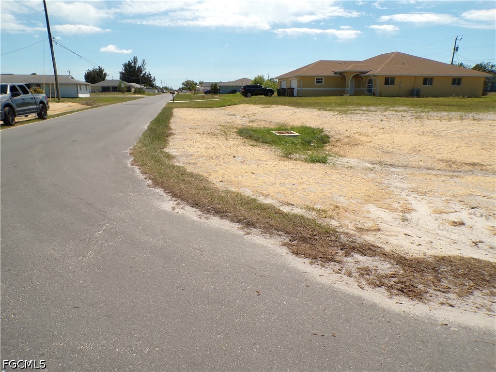 1910 NE 8th Place Cape Coral FL 33909 2026014531 image7