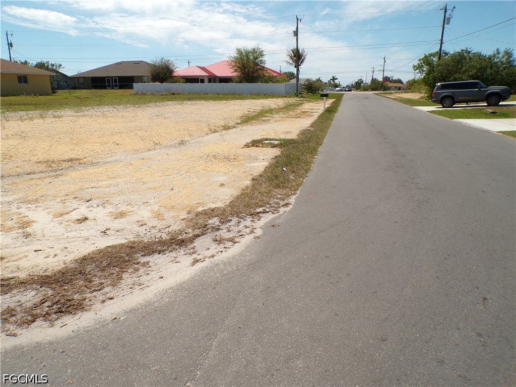 1910 NE 8th Place Cape Coral FL 33909 2026014531 image9