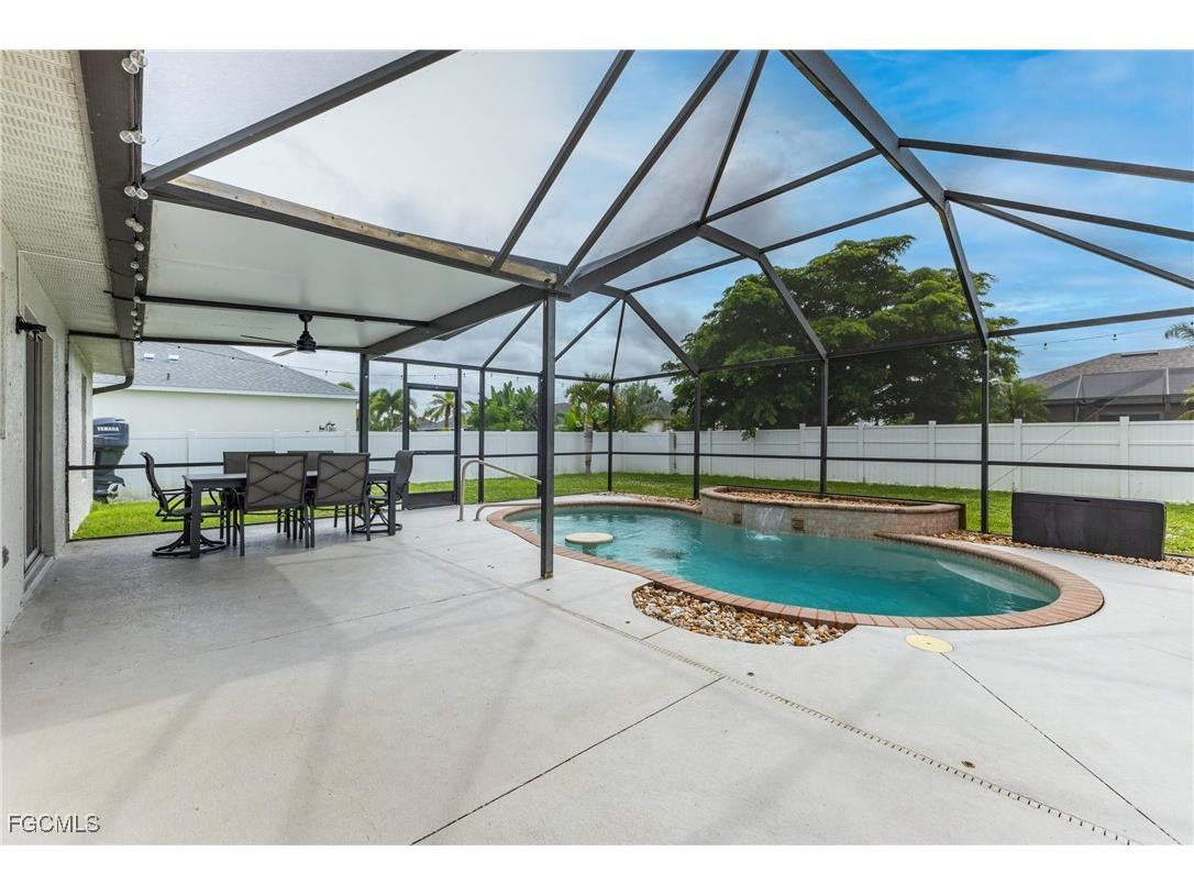 1910 NW 14th Terrace Cape Coral FL 33993 2026000704 image18