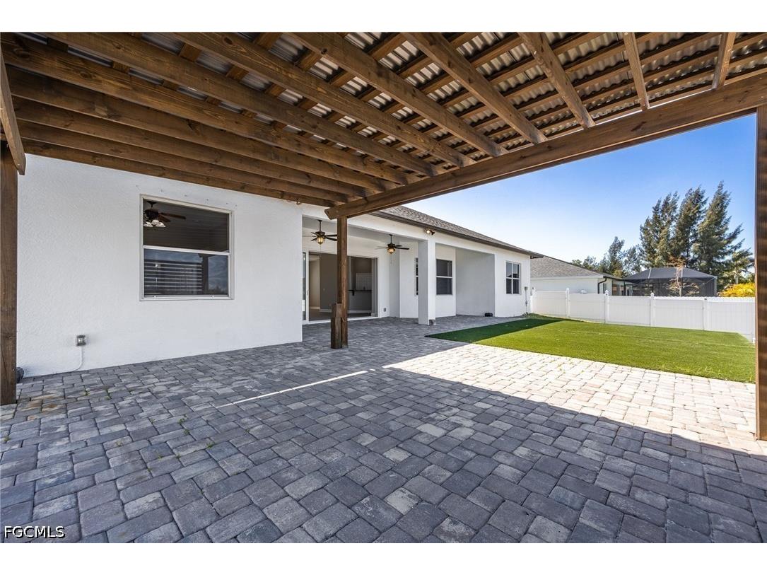 1910 NW 21st Place Cape Coral FL 33993 2026017413 image34
