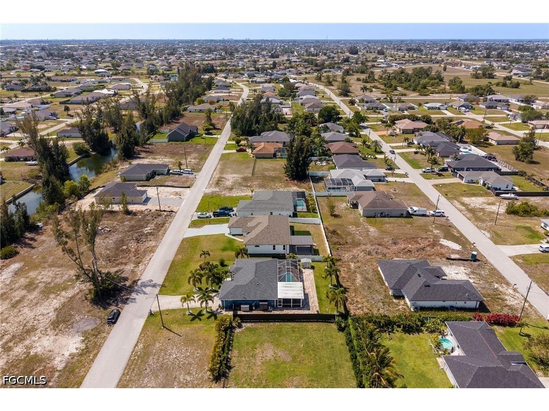1910 NW 21st Place Cape Coral FL 33993 2026017413 image45