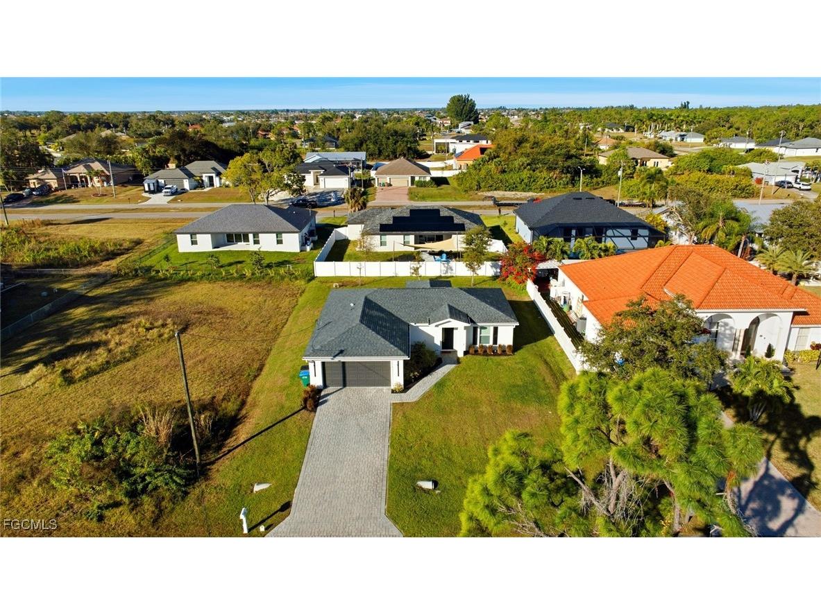 1910 NW 27th Place Cape Coral FL 33993 2026001970 image2