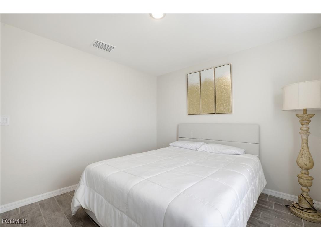 1910 NW 27th Place Cape Coral FL 33993 2026001970 image28