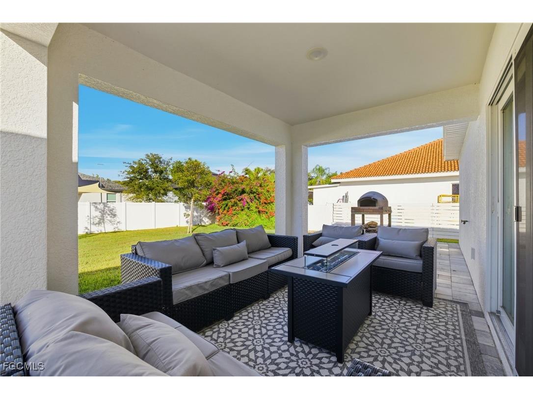 1910 NW 27th Place Cape Coral FL 33993 2026001970 image33