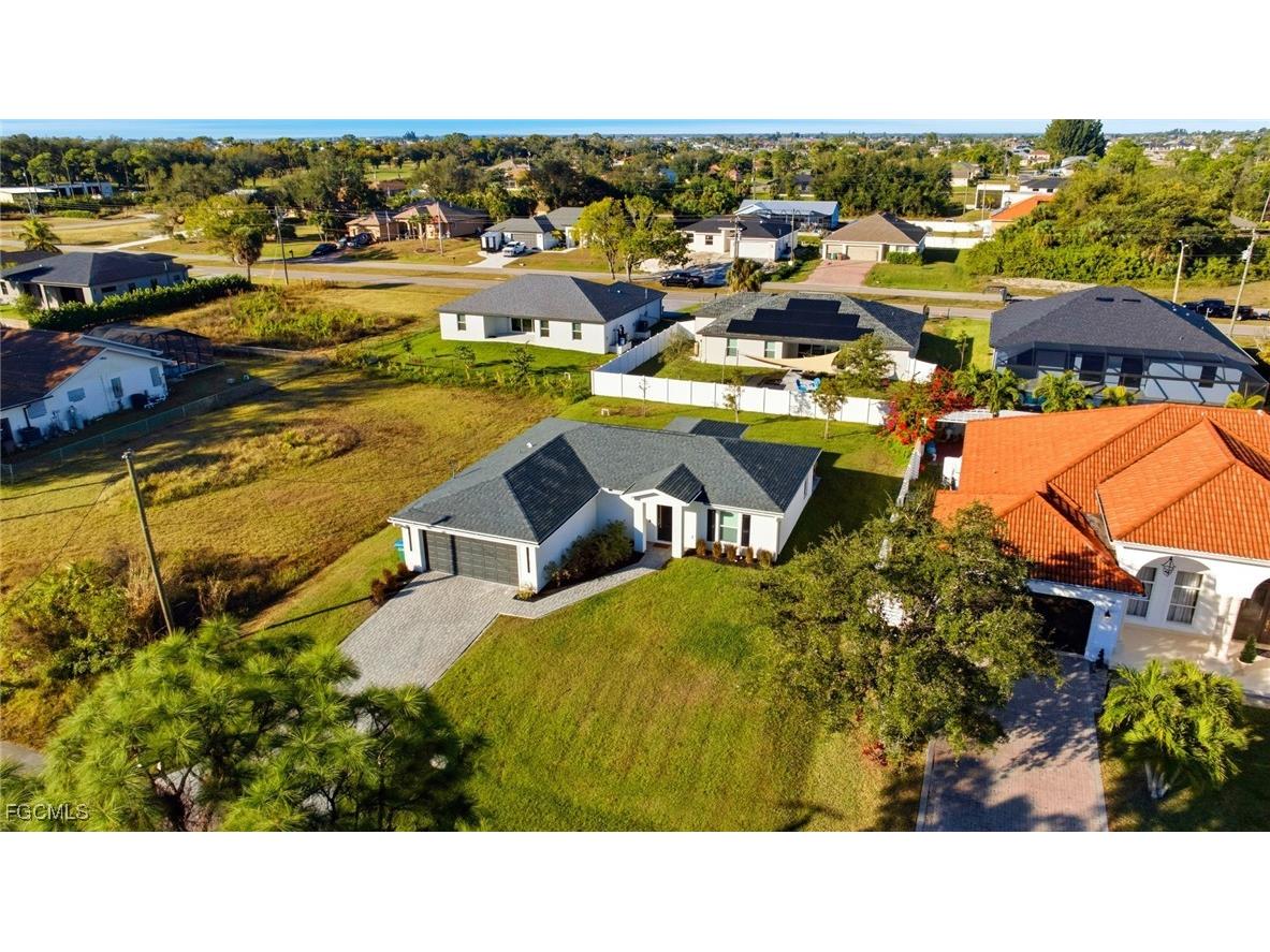 1910 NW 27th Place Cape Coral FL 33993 2026001970 image38