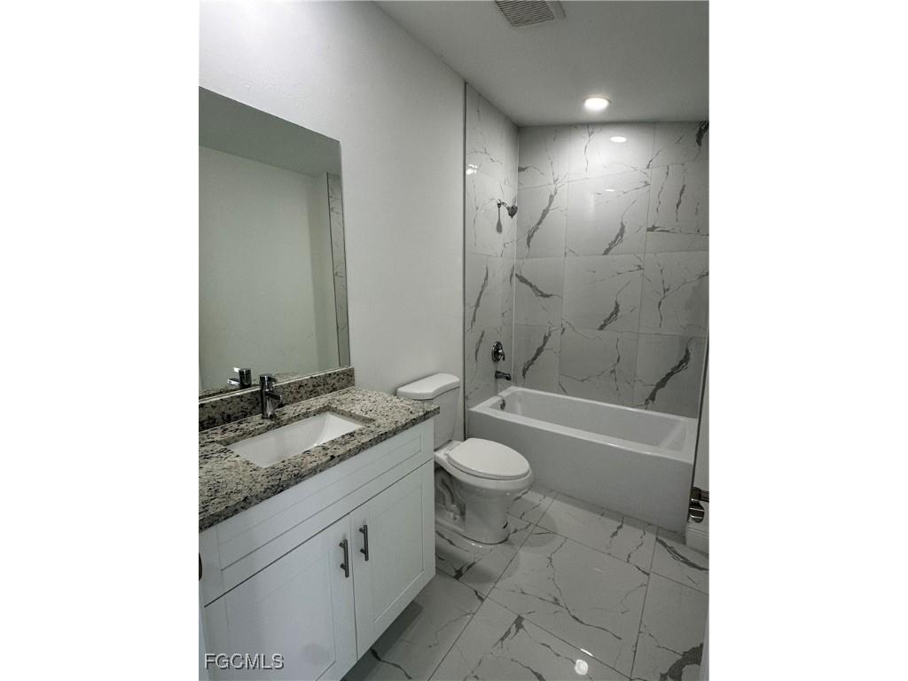 1910 Richmond Avenue N Lehigh Acres FL 33972 2025017421 image11