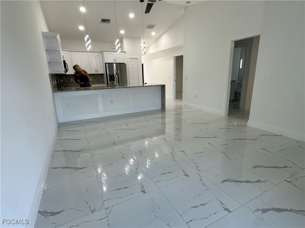 1910 Richmond Avenue N Lehigh Acres FL 33972 2025017421 image6