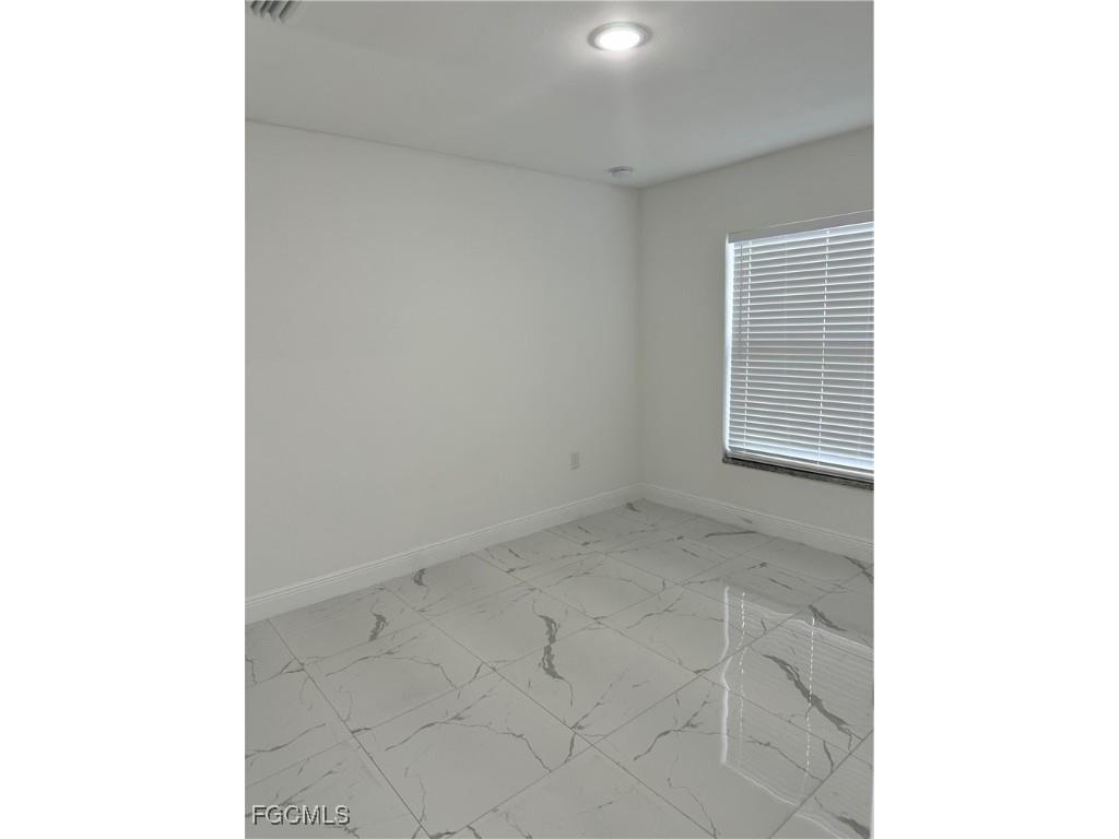 1910 Richmond Avenue N Lehigh Acres FL 33972 2025017421 image9