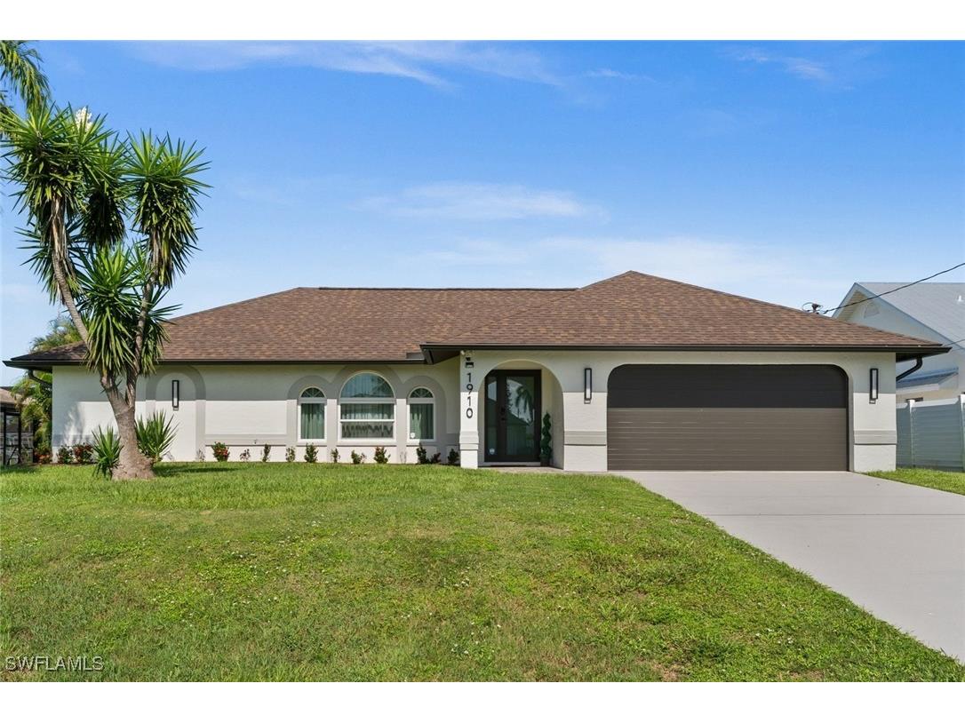 1910 SE 10th Place Cape Coral FL 33990 225056641 image1
