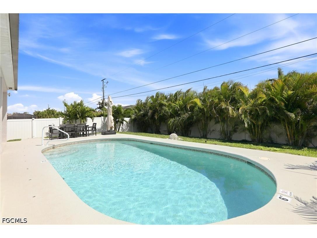 1910 SW 39th Street Cape Coral FL 33914 2026016703 image37