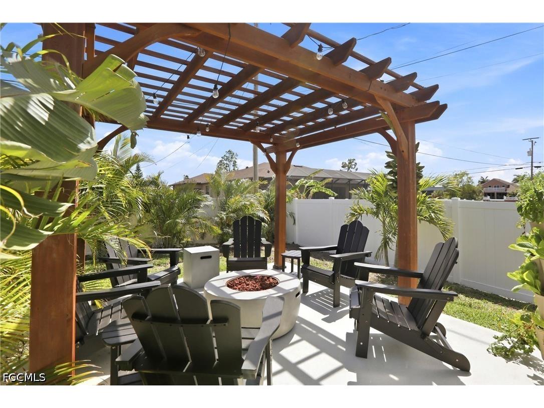 1910 SW 39th Street Cape Coral FL 33914 2026016703 image43